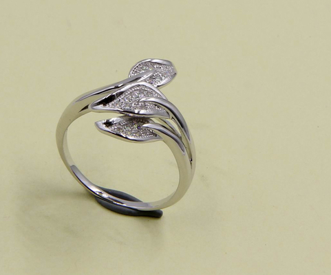925 Sterling Silver Pave Set Cubic Zirconia Rings for Women Listy srebrne pierścienie zaręczynowe Listy srebrne pierścienie AAA Kamień