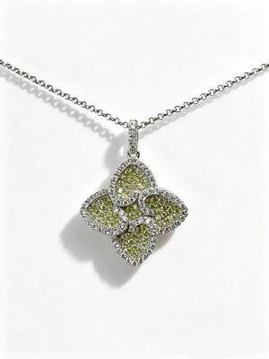 925 Sterling Silver Apple Green White Colorful CZ Setting AAA CZ Dangle Pendant 4 Leaf Shape Symbolizing Prosperity Długowieczność i pomyślność dla eleganckiej kolekcji biżuterii, Lucky Jewelry Set