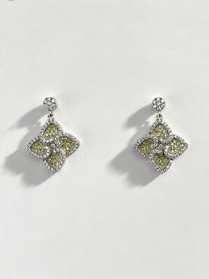 Gorące letnie srebrne kolczyki Sterling CZ Wąskie Lucky Four-Leaf Clover Kolorowe Jabłko Zielone +Białe CZ Nadaje się do okazjonalnych i formalnych imprez Dangle Kolczyk Stud Z powrotem, Cute Sterling Srebrne kolczyki