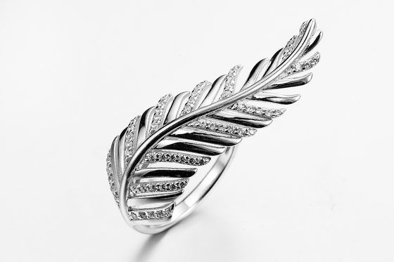 Nieregularny kształt 925 Srebrne pierścionki CZ AAA Sterling Silver Angel Wing Ring